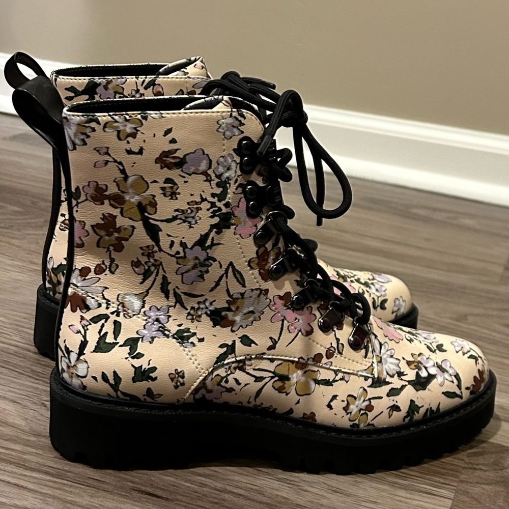 Sanctuary Lace Up Floral Boots